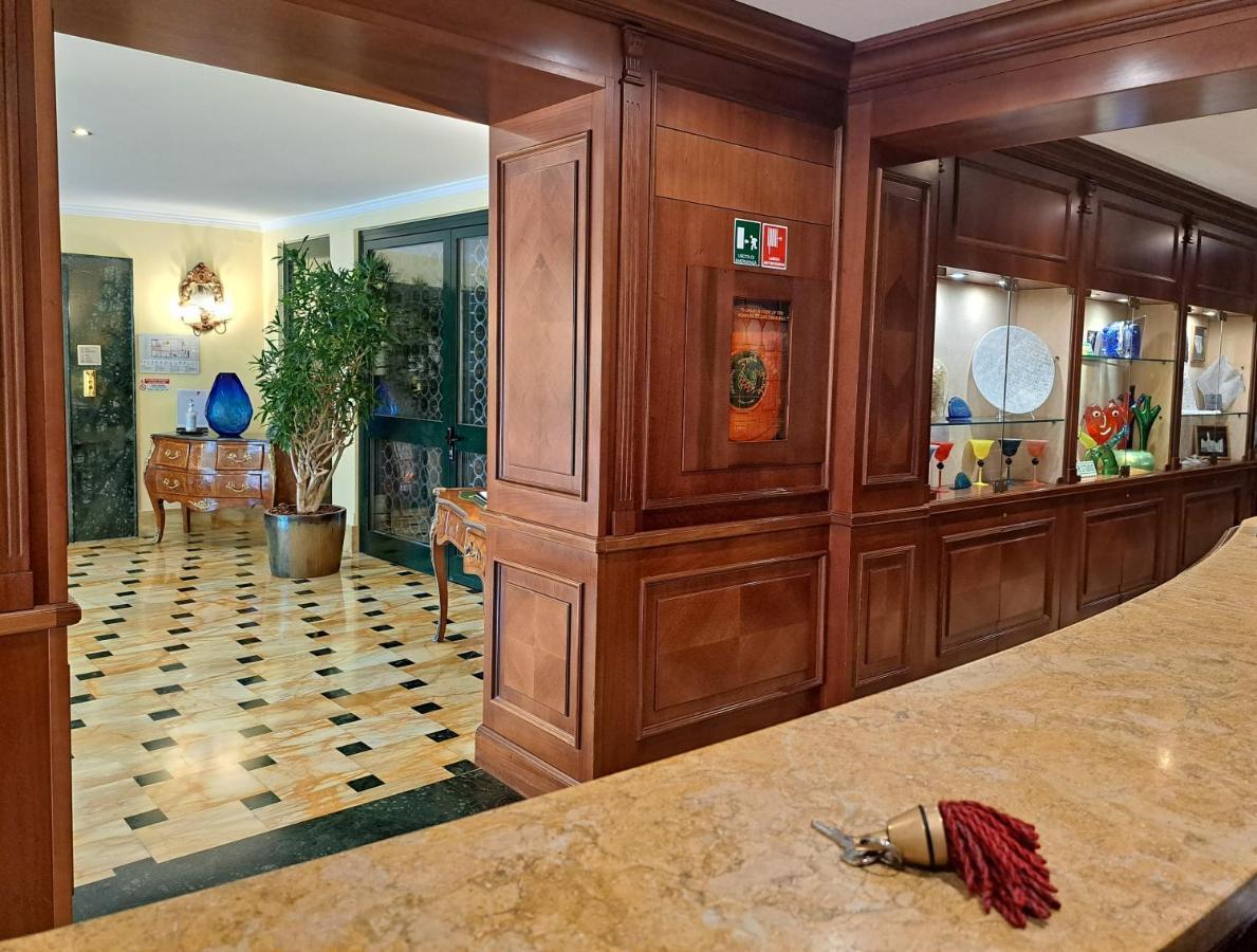 Hôtel Sina Palazzo Sant'Angelo à Venise Extérieur photo