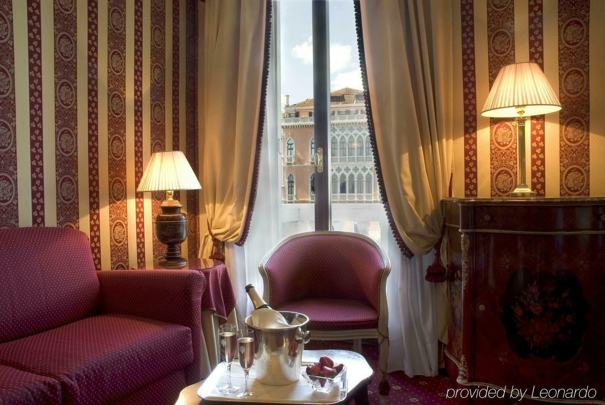 Hôtel Sina Palazzo Sant'Angelo à Venise Chambre photo